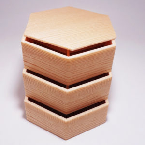 柾目6角3段のせ式